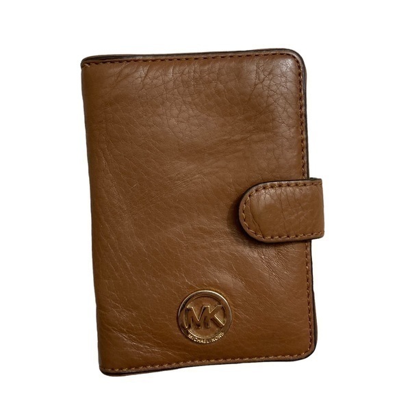 Michael Kors light brown leather side opening wallet - Picture 1 of 13